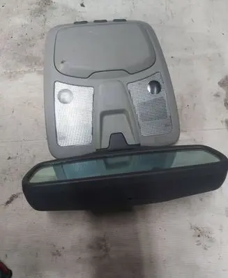 Volvo XC90 Front seat light 5043340