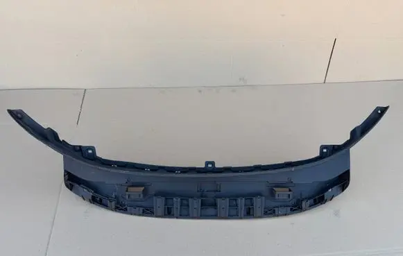 Ford Fiesta Front bumper skid plate/under tray 8A618B384A 8A6117B769A