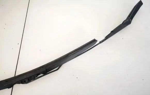 Opel Astra G Front wiper blade arm 90559553