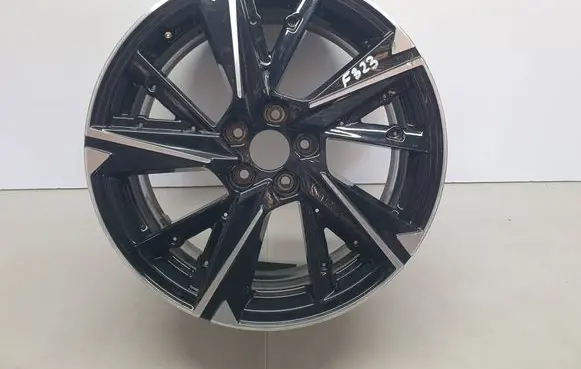 Peugeot 3008 II R18 alloy rim 9860610880 F323 00521C13