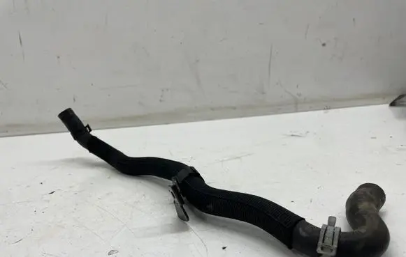 Opel Insignia B Engine coolant pipe/hose 39112942