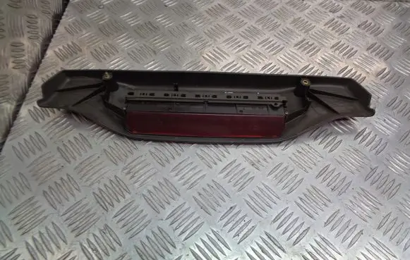 Fiat Punto (188) Third/center stoplight