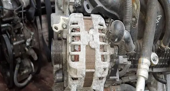 Nissan X-Trail T32 Generator/alternator