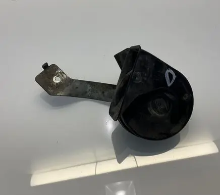 Mercedes-Benz B W246 W242 Horn signal A0065428620 0065428620