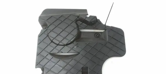Mercedes-Benz E W212 Timing belt guard (cover) A6510100175