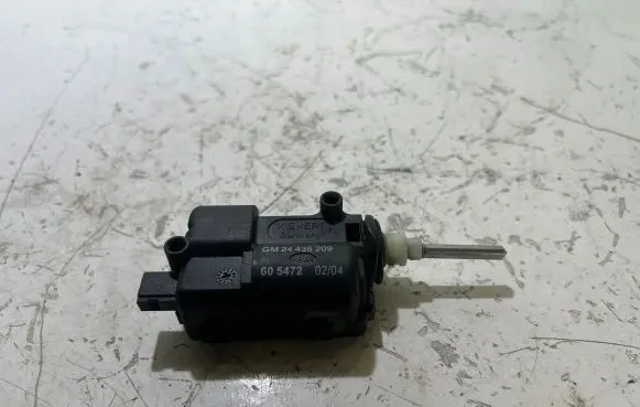 Opel Vectra C Central locking motor 24438209 605472