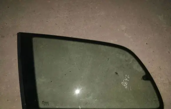 Volkswagen Sharan Rear side window