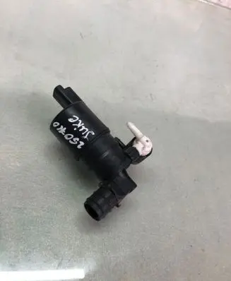Nissan Juke II F16 Windscreen/windshield washer pump 286208543r
