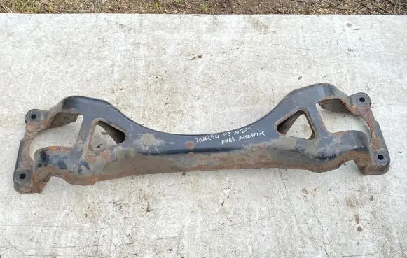 Volkswagen Touareg I Rear subframe 7l0512369b