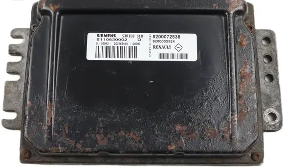 Renault Megane I Engine control unit/module 8200072538 8200033924 S110630002