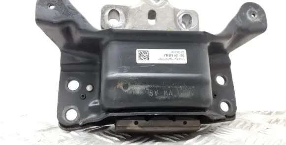 Skoda Superb B8 (3V) Gearbox mount 5Q0199555BJ