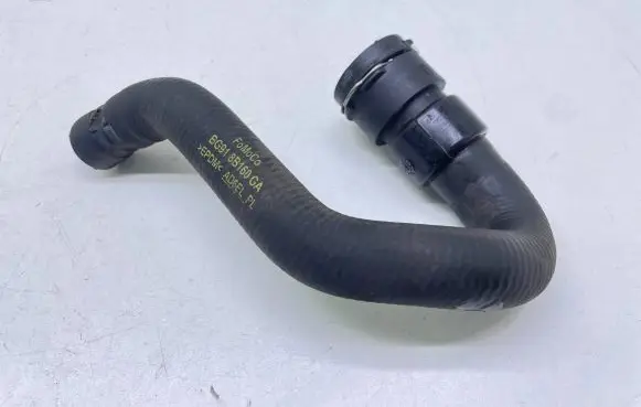 Volvo XC60 Engine coolant pipe/hose BG918B160GA