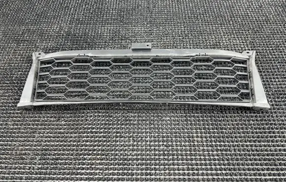Honda Odyssey Front bumper lower grill 71105T6A