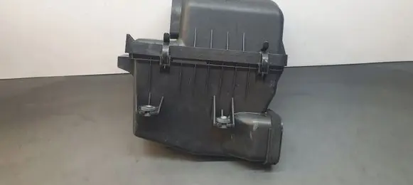 KIA Carnival Air filter box