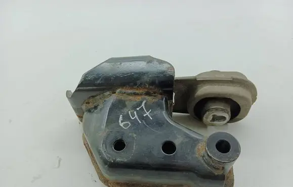 Renault Kadjar Gearbox mount 112383734R