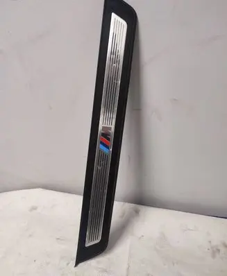 BMW 5 F10 F11 Other sill/pillar trim element 8050053 51478050053