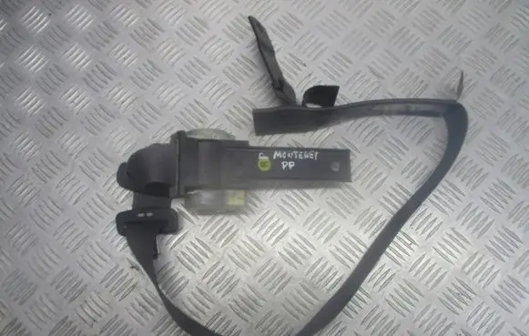 Opel Monterey Front seatbelt