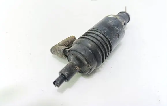 Audi A4 S4 B5 8D Windscreen/windshield washer pump 4A0955651