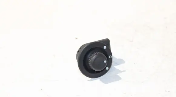 Mercedes-Benz Citan W415 Wing mirror switch 255704649R