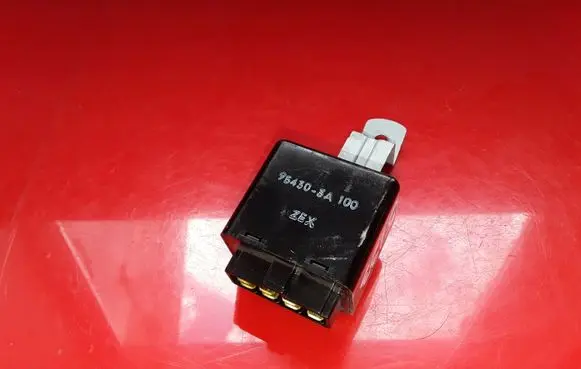 Hyundai Trajet Window control relay 954303A100