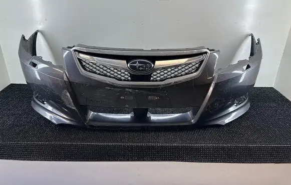 Subaru Legacy Front bumper 