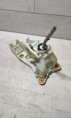 KIA Rio Gear shifter/selector 43700XXXXX PA66GF30