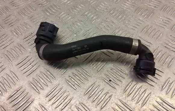 BMW X1 F48 F49 Engine coolant pipe/hose 7617380