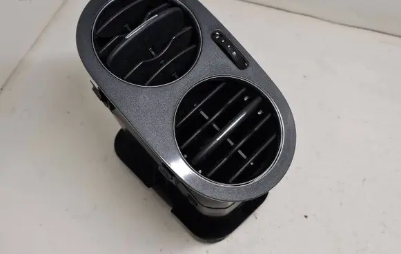 Volkswagen Tiguan Dashboard side air vent grill/cover trim 5N0819704 5N0819710 5M0819759