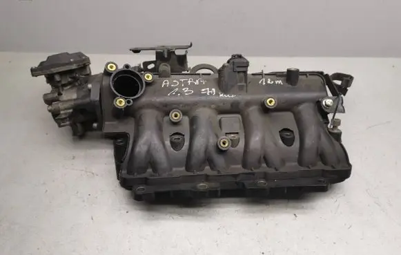 Opel Astra J Intake manifold 55213267 55217648 55214529