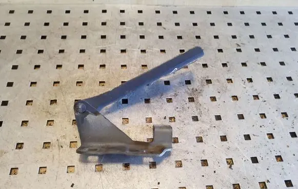 Nissan Almera N16 Engine bonnet/hood hinges