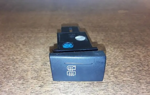 SsangYong Rexton Windscreen/window heater switch 864W02500