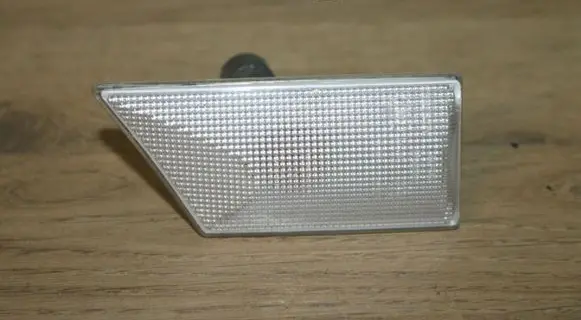 Opel Vectra C Front fender indicator light 13251935
