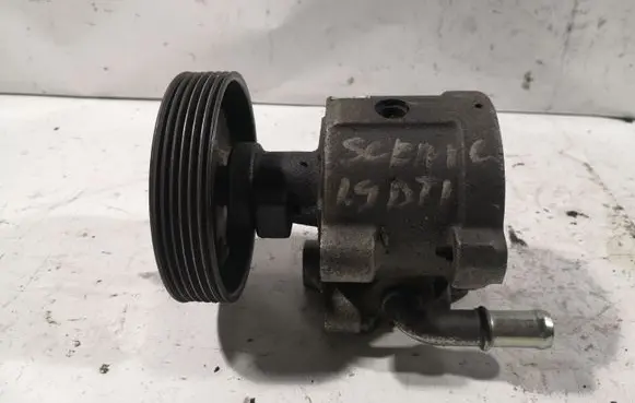 Renault Scenic I Power steering pump 7846075 26058572 7700417308