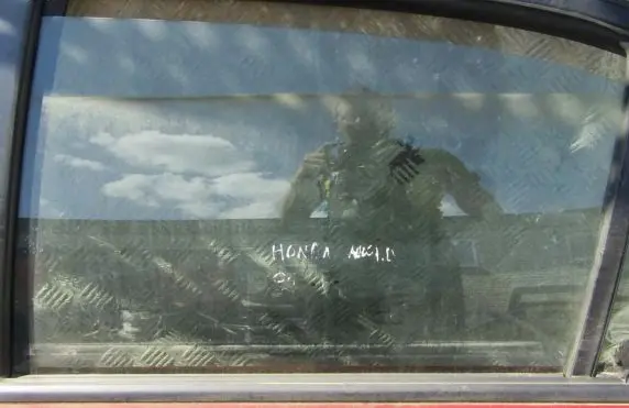 Honda Accord Rear door window glass