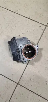 Audi A8 S8 D4 4H Throttle valve 057128063E A2C53364213 2602100512