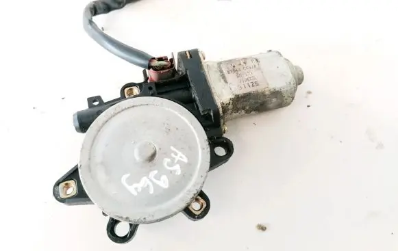 Nissan X-Trail T30 Seat adjustment motor c992a 87549