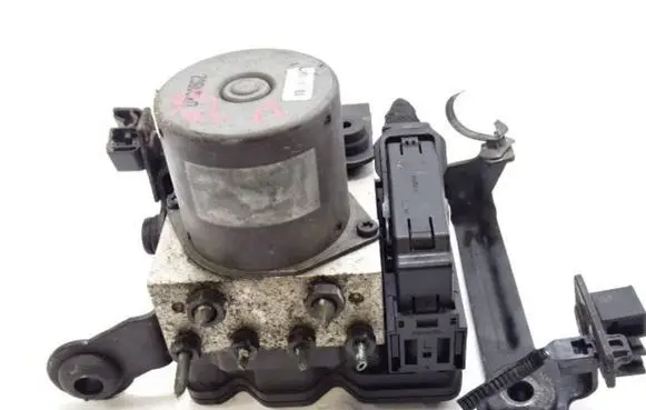 KIA Soul ABS Pump 589102K830 5WY7891B B9GB8L14B31