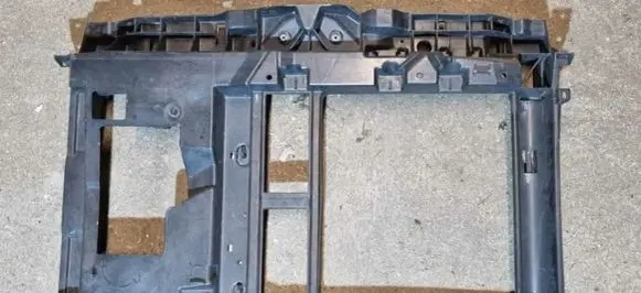 Citroen DS3 Radiator support slam panel