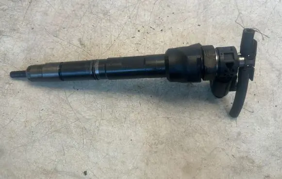 Audi Q5 SQ5 8R Fuel injector 0445110647 03L130277Q