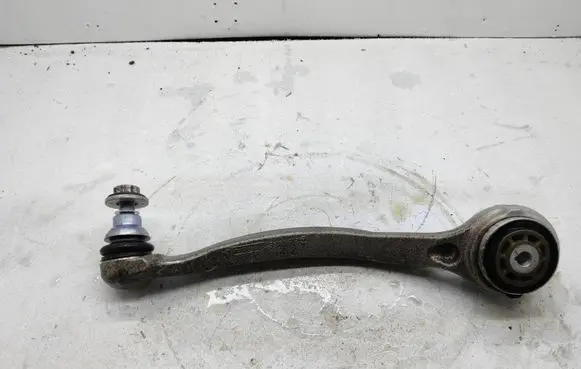Mercedes-Benz C W205 Front lower control arm/wishbone 20506RE