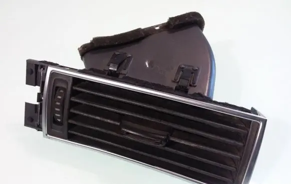 Audi A6 S6 C6 4F Dashboard side air vent grill/cover trim 4F1820902B