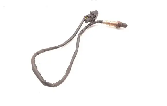 Audi A8 S8 D3 4E Lambda probe sensor 1K0998262 0258007357