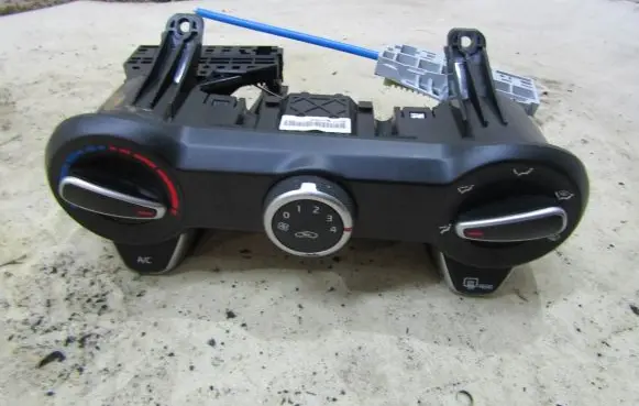KIA Stonic Climate control unit 97250H8500