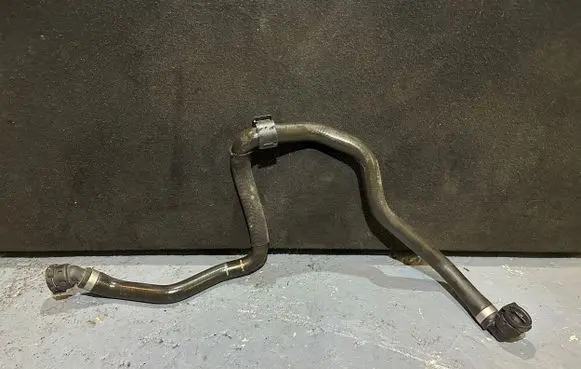 BMW X6 F16 Engine coolant pipe/hose 15370414837 8514221