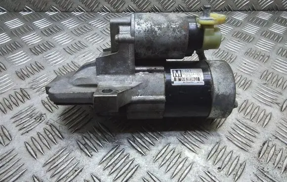 Mazda CX-7 Starter motor M000T87681