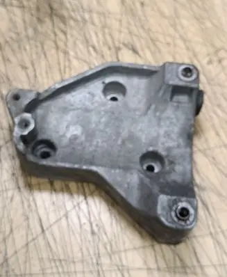 BMW X5 E70 Engine mounting bracket 6455779986301 64557799863 7799863