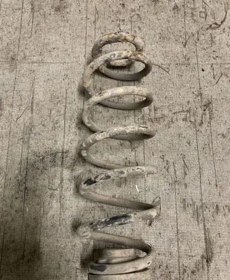 Volkswagen Golf IV Rear coil spring