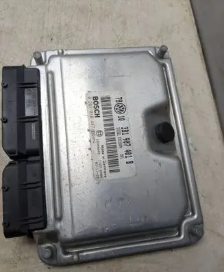 Volkswagen PASSAT B7 Engine control unit/module 3B1907401B 28SA4843 0281010447