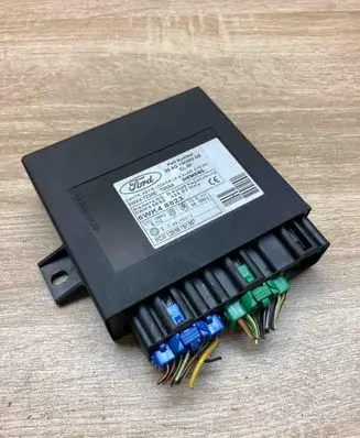 Ford Focus Comfort/convenience module 98AG15K600DE 5WK47230E T83SA