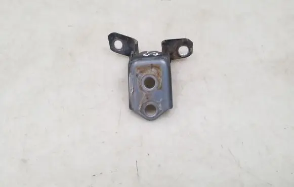 Mazda CX-7 Front door upper hinge